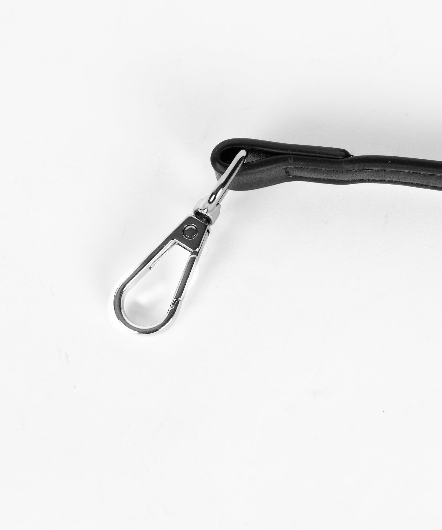 【 ショルダーストラップ付き2WAY 】キルティングスクエアチェーンショルダーミニバッグ / 2WAY quilted square chain shoulder mini bag