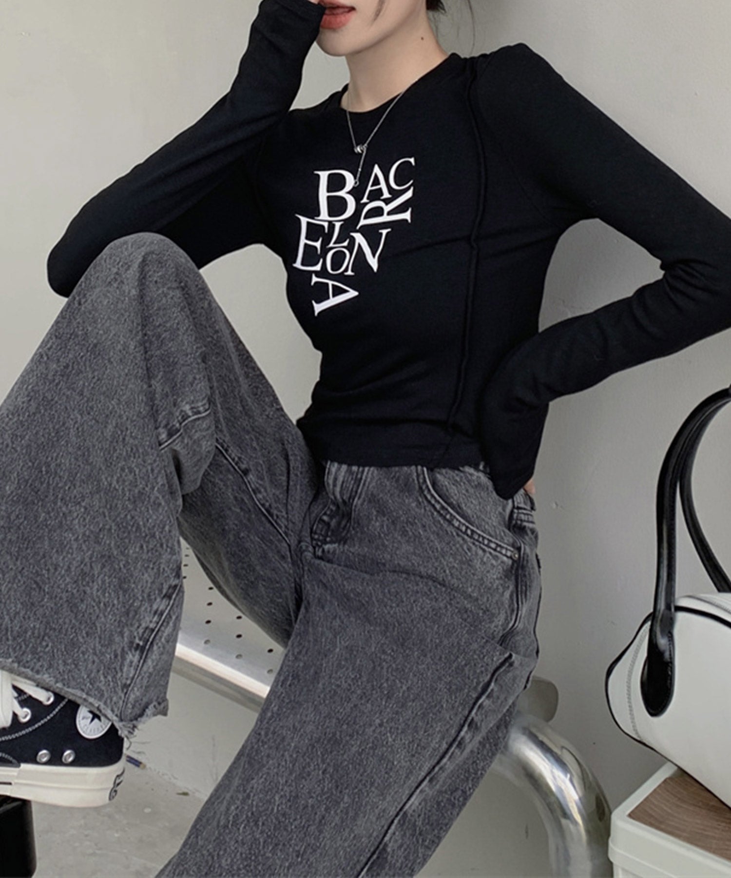 BACロゴレタリングスリムラインTシャツ