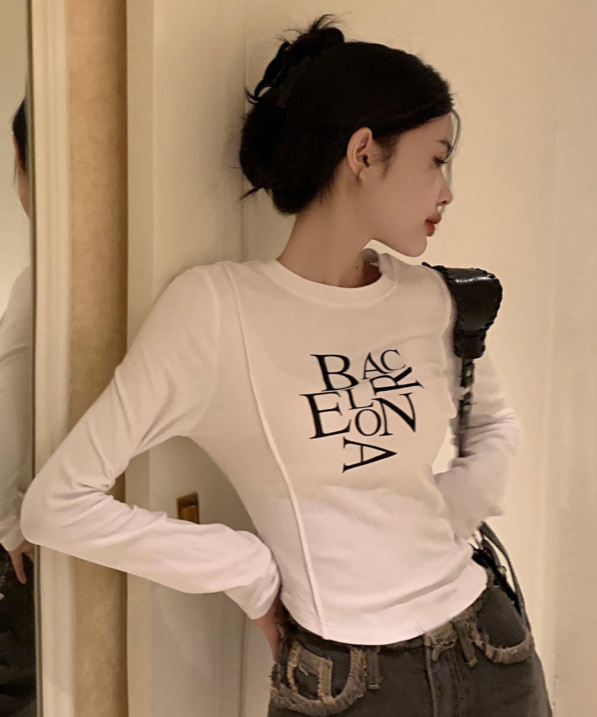 BACロゴレタリングスリムラインTシャツ