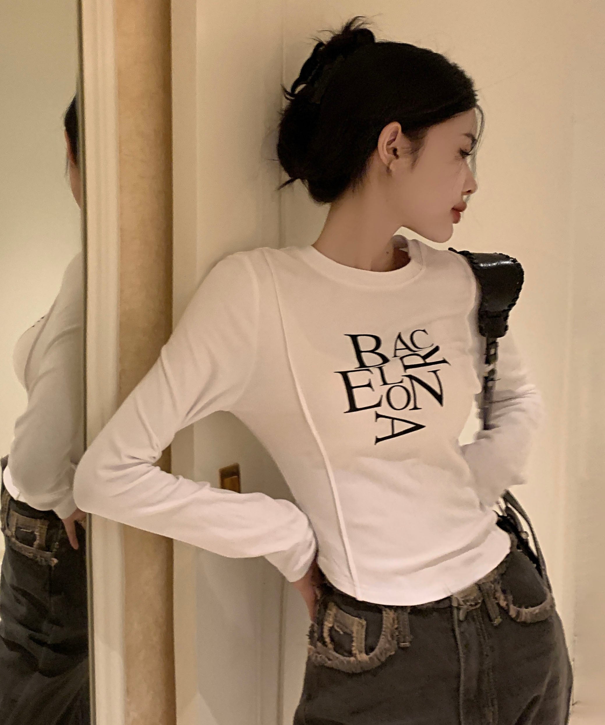 BACロゴレタリングスリムラインTシャツ