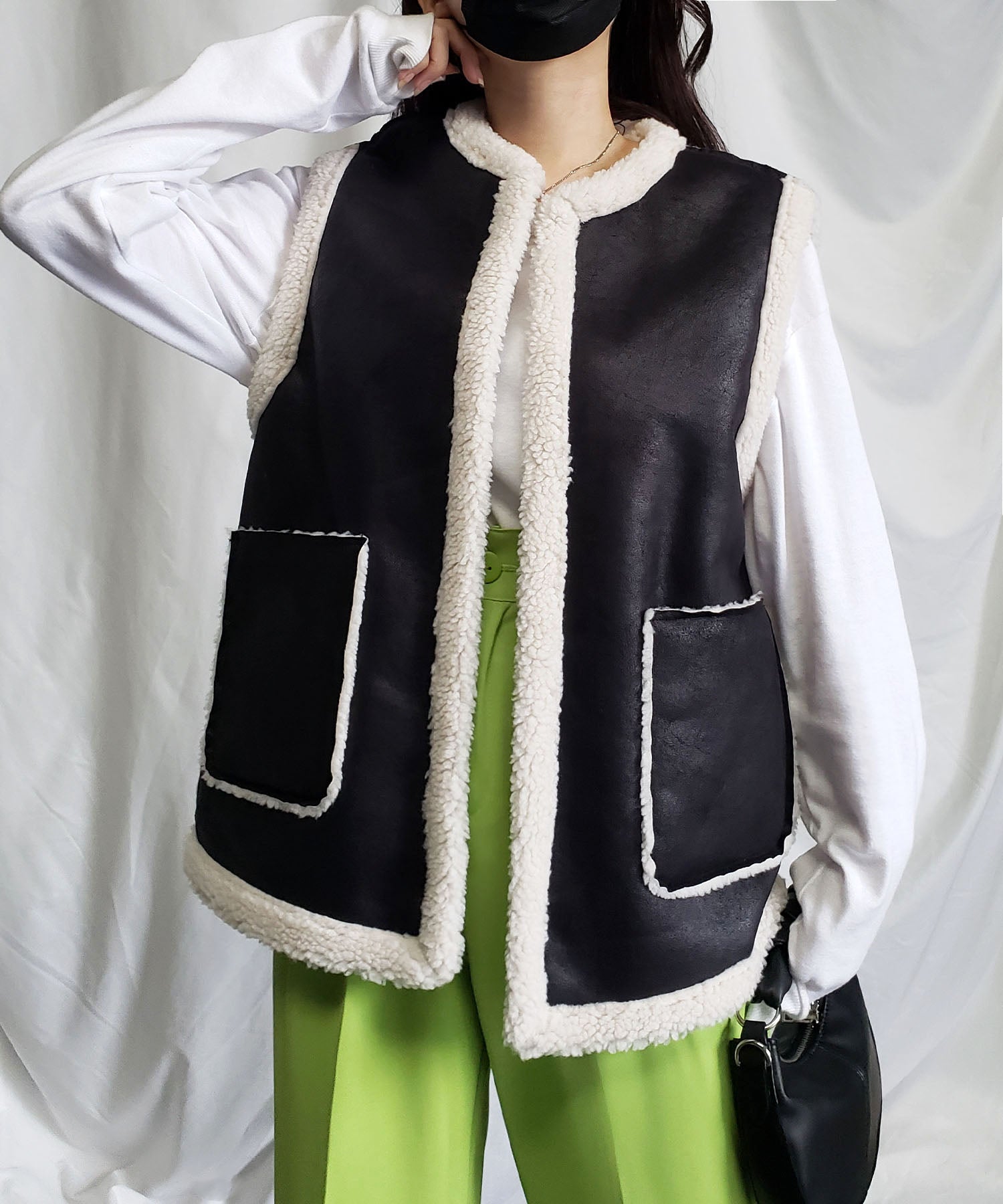 【 リバーシブル 】2WAY エコムートンボアベスト