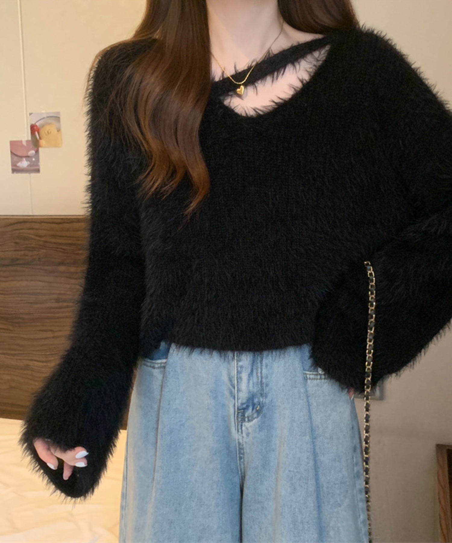 カットアウトショートシャギーニット