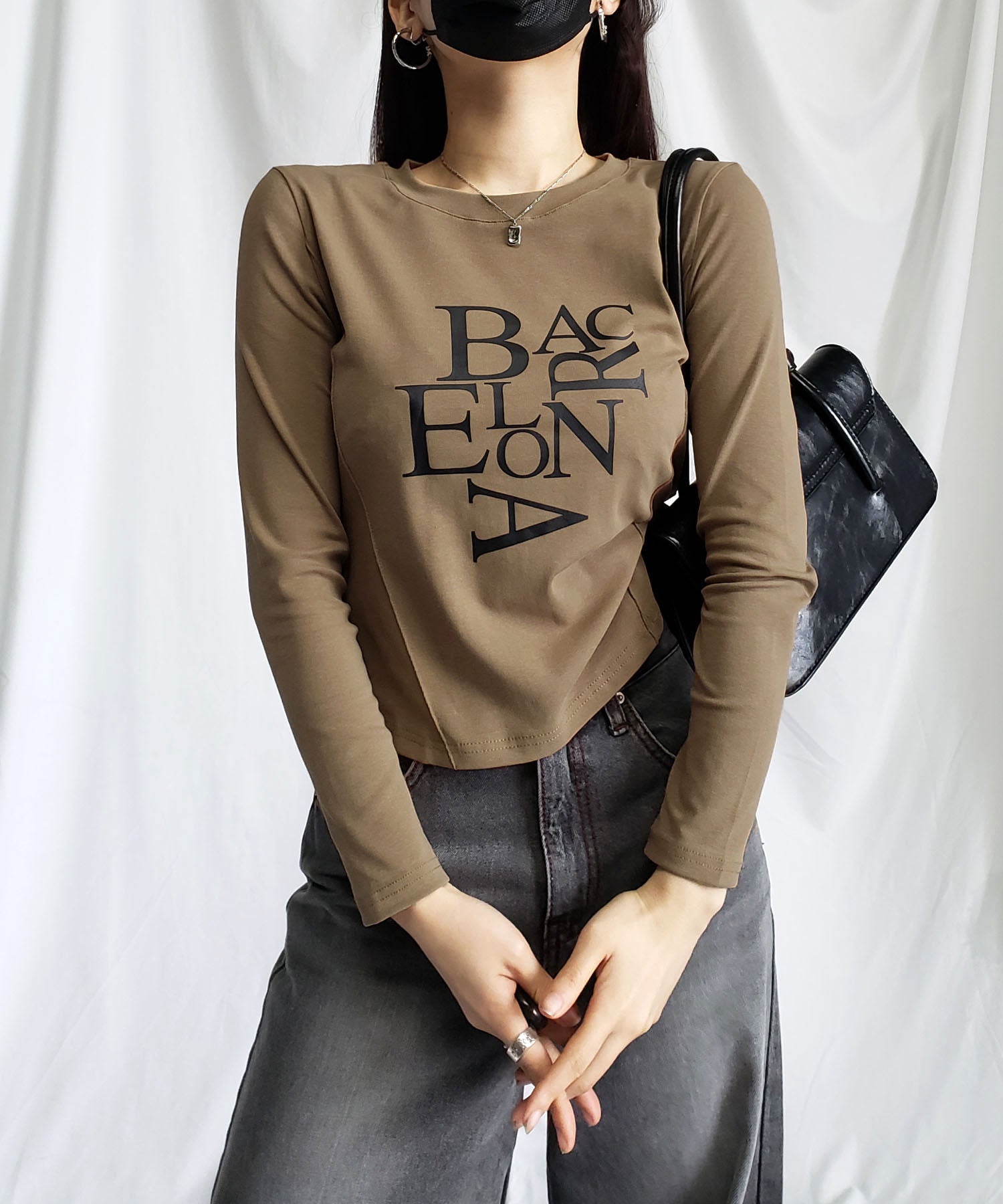 BACロゴレタリングスリムラインTシャツ