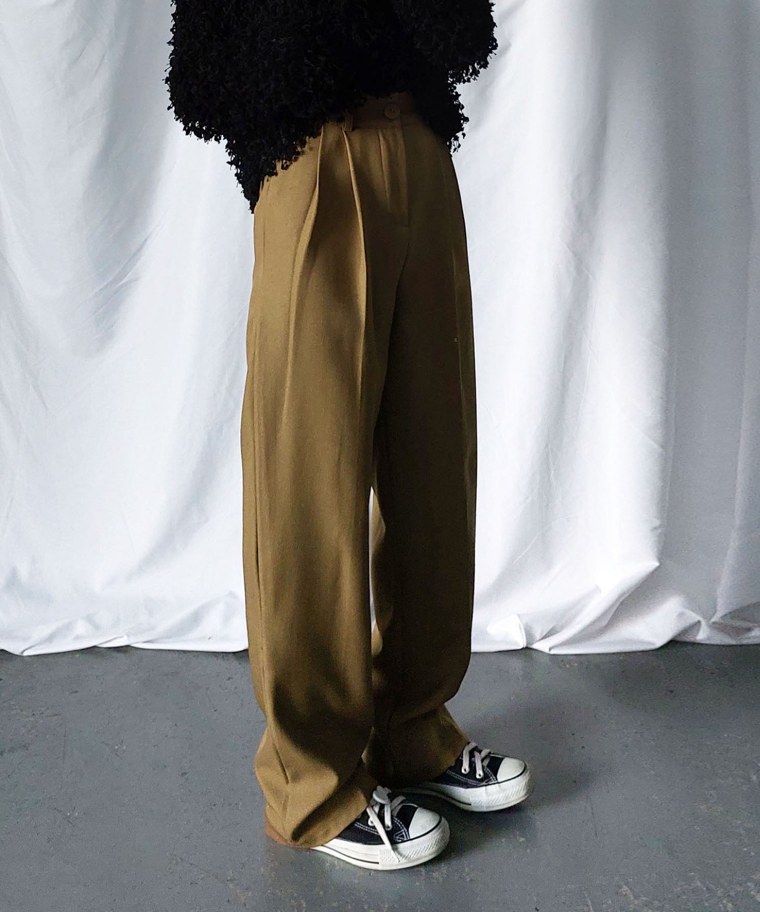 【 秋冬素材で新登場! 】太ベルトハイウエストウールライクカラータックスラックス