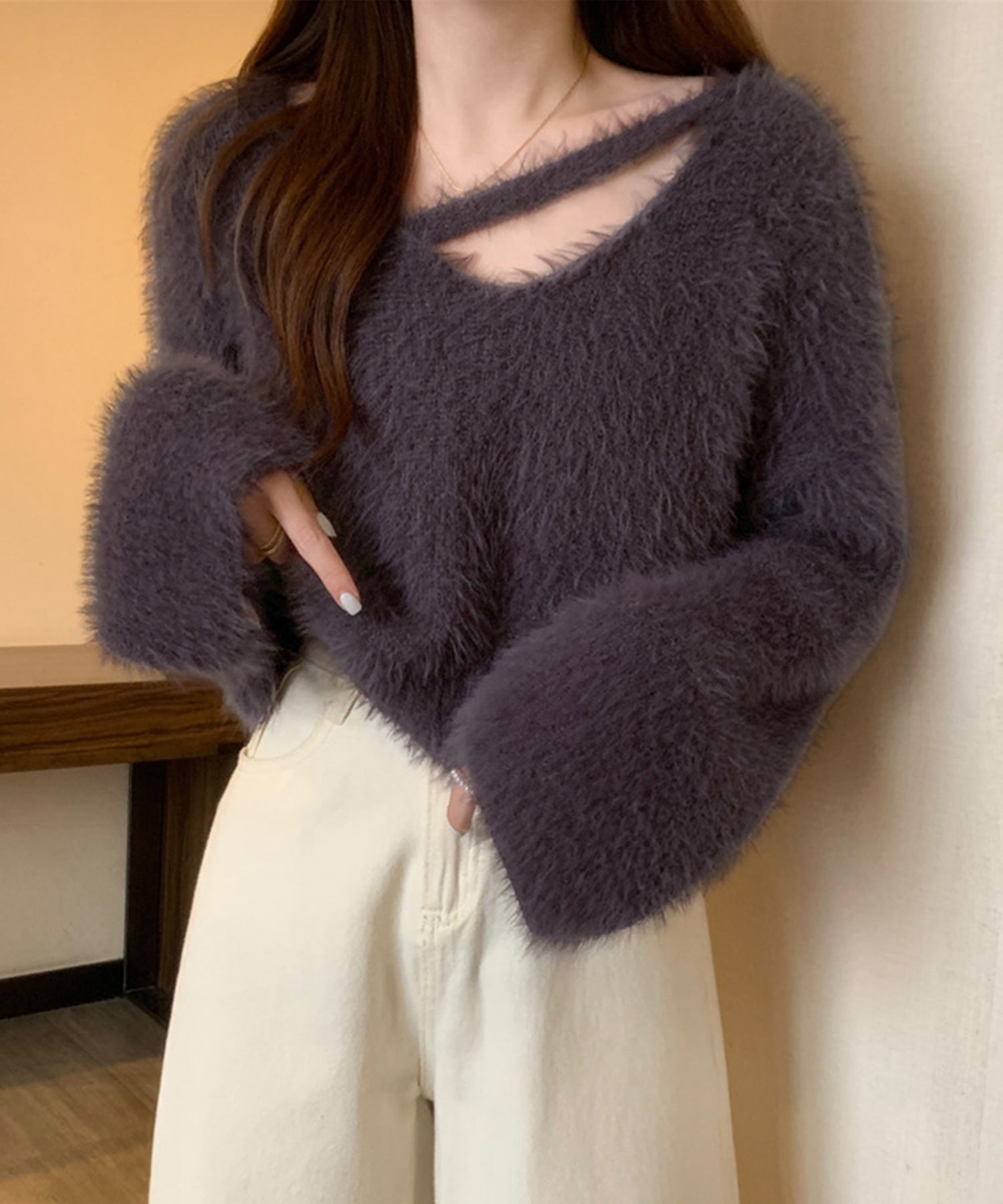 カットアウトショートシャギーニット