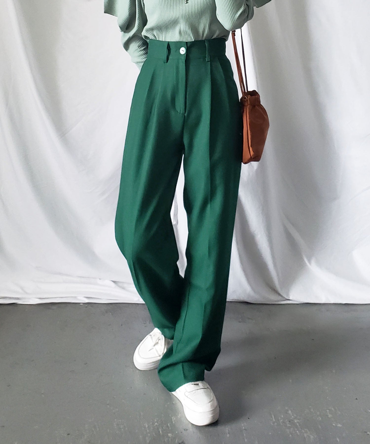 【 秋冬素材で新登場! 】太ベルトハイウエストウールライクカラータックスラックス