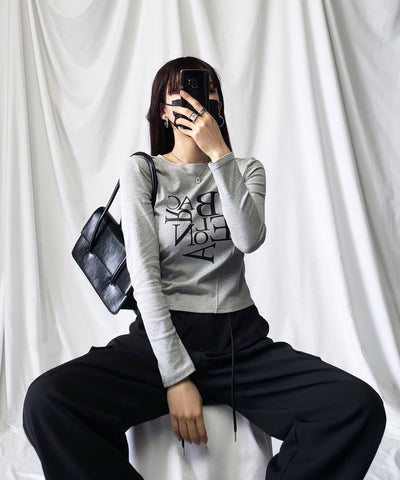 BACロゴレタリングスリムラインTシャツ