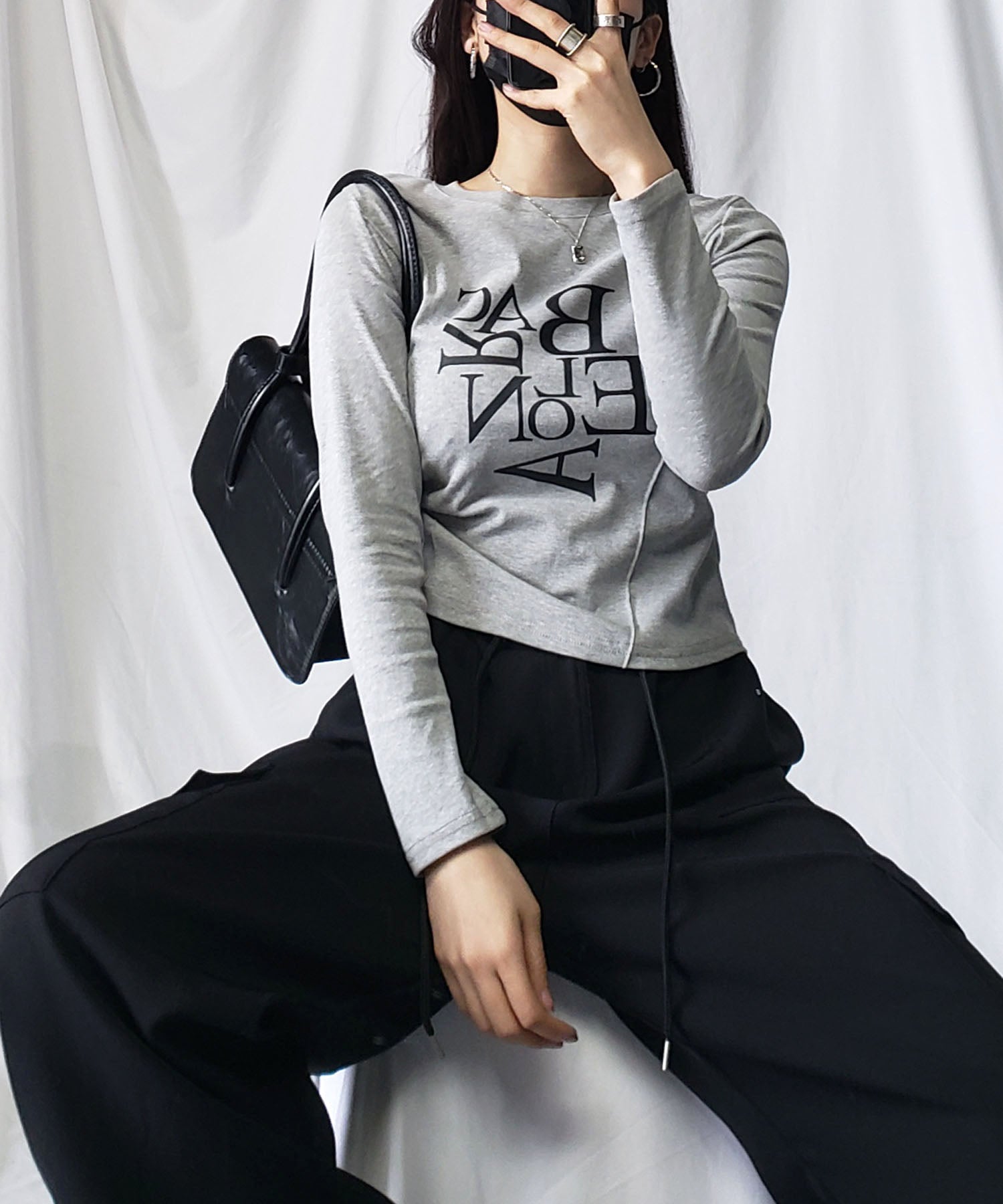 BACロゴレタリングスリムラインTシャツ