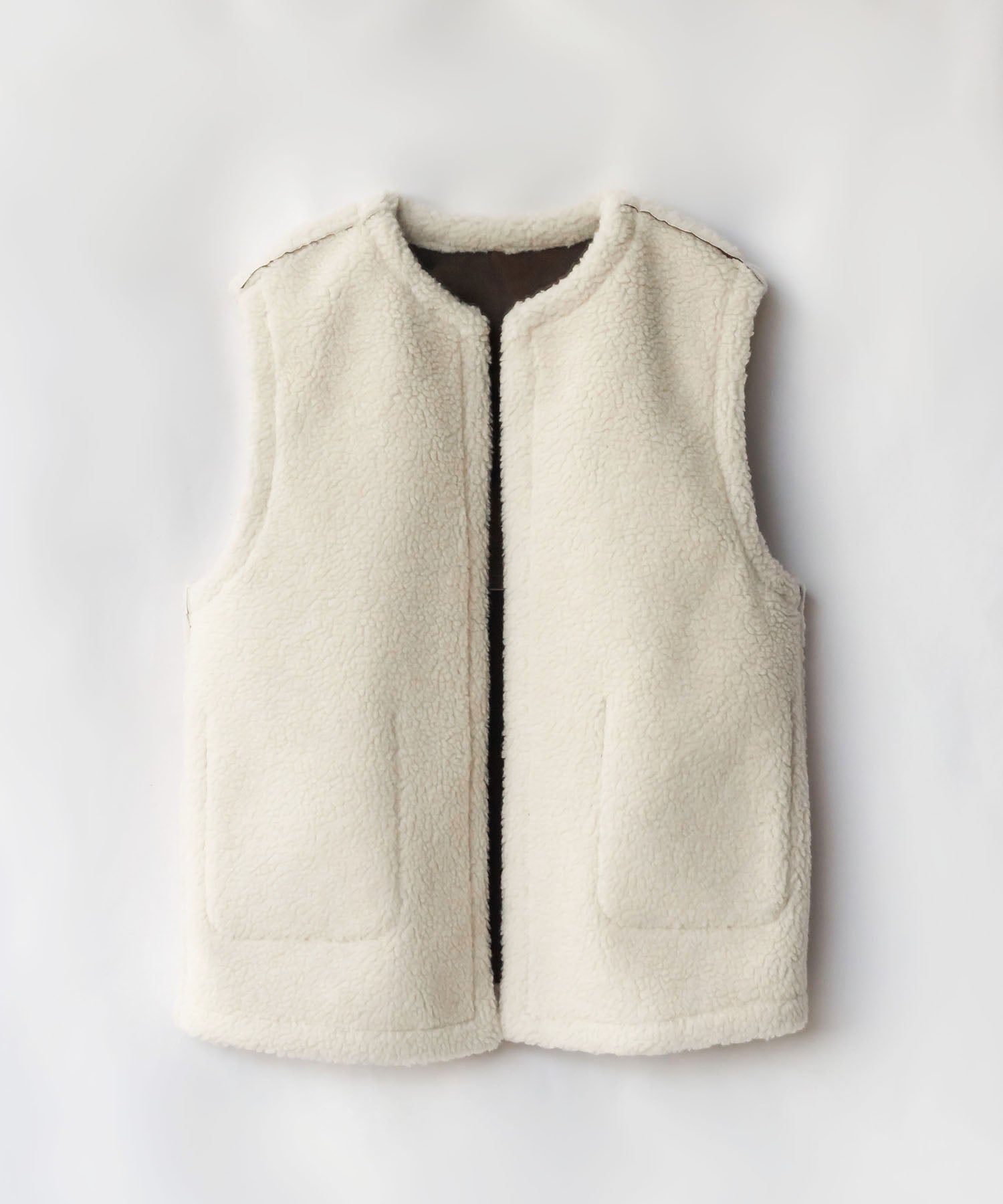 【 リバーシブル 】2WAY エコムートンボアベスト