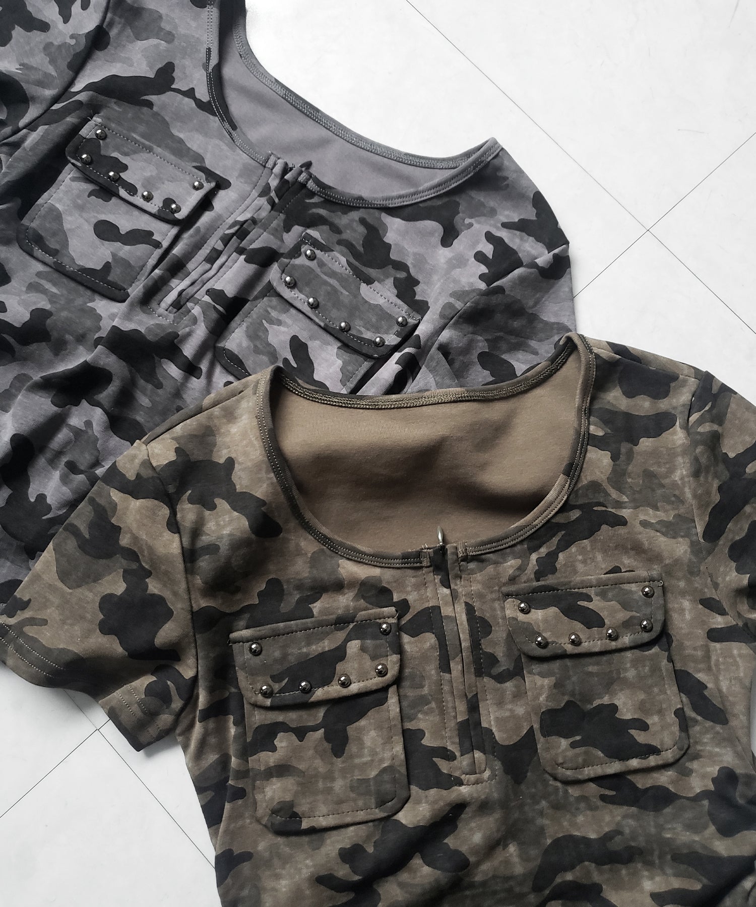 ヴィンテージカモフラアウトポケットジップ半袖Tシャツ ／ vintage camouflage out pocket zip short sleeve T-shirt