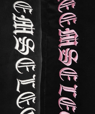 【 新色ピンクが追加！ 】グランジロゴ刺繍ショートパフ中綿ジャケット ／ grunge logo embroidery short puff fake down jacket