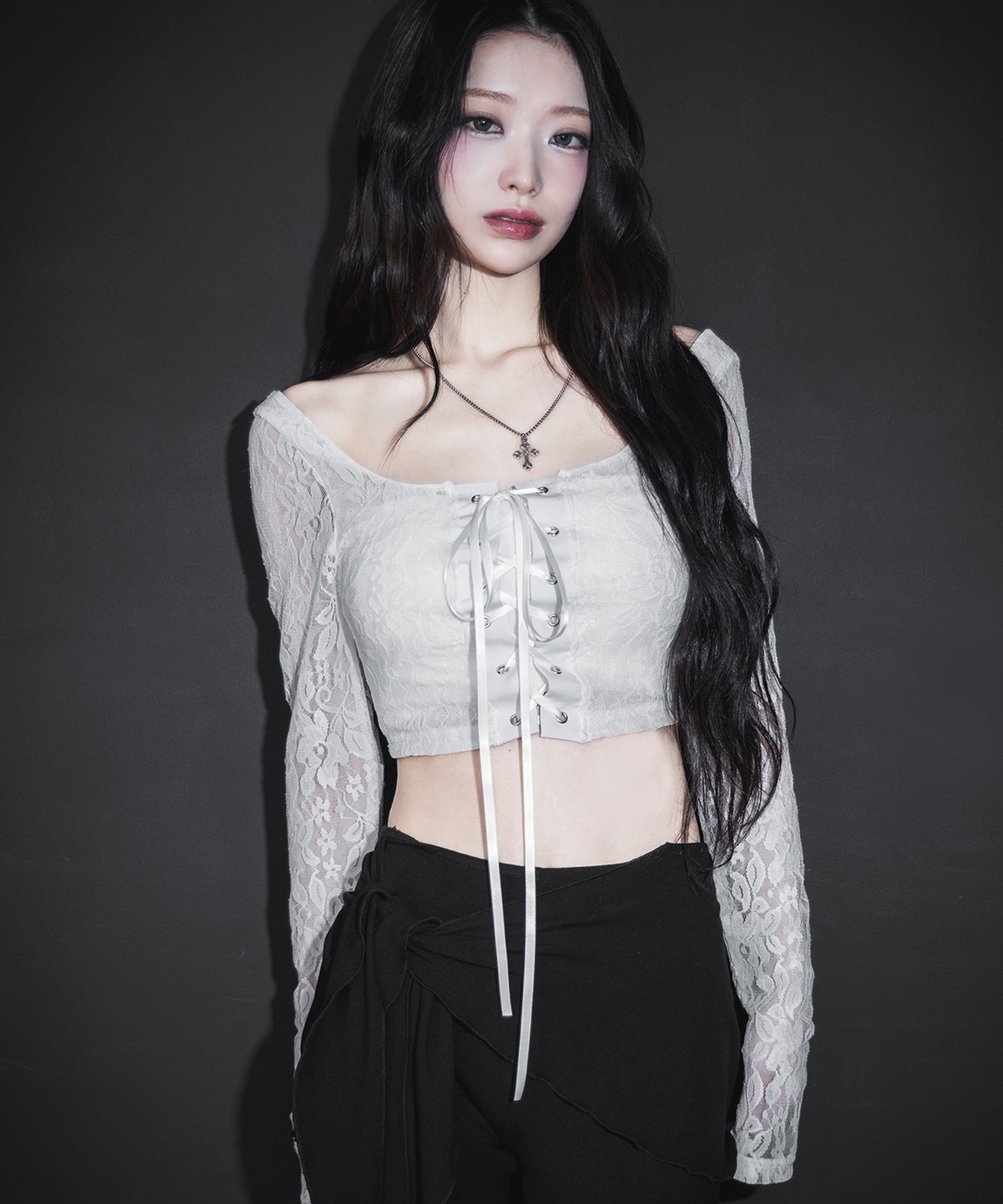 【 ２color 】レースアップコルセットリボンショートレーストップス ／ laceup corset ribbon short lace tops