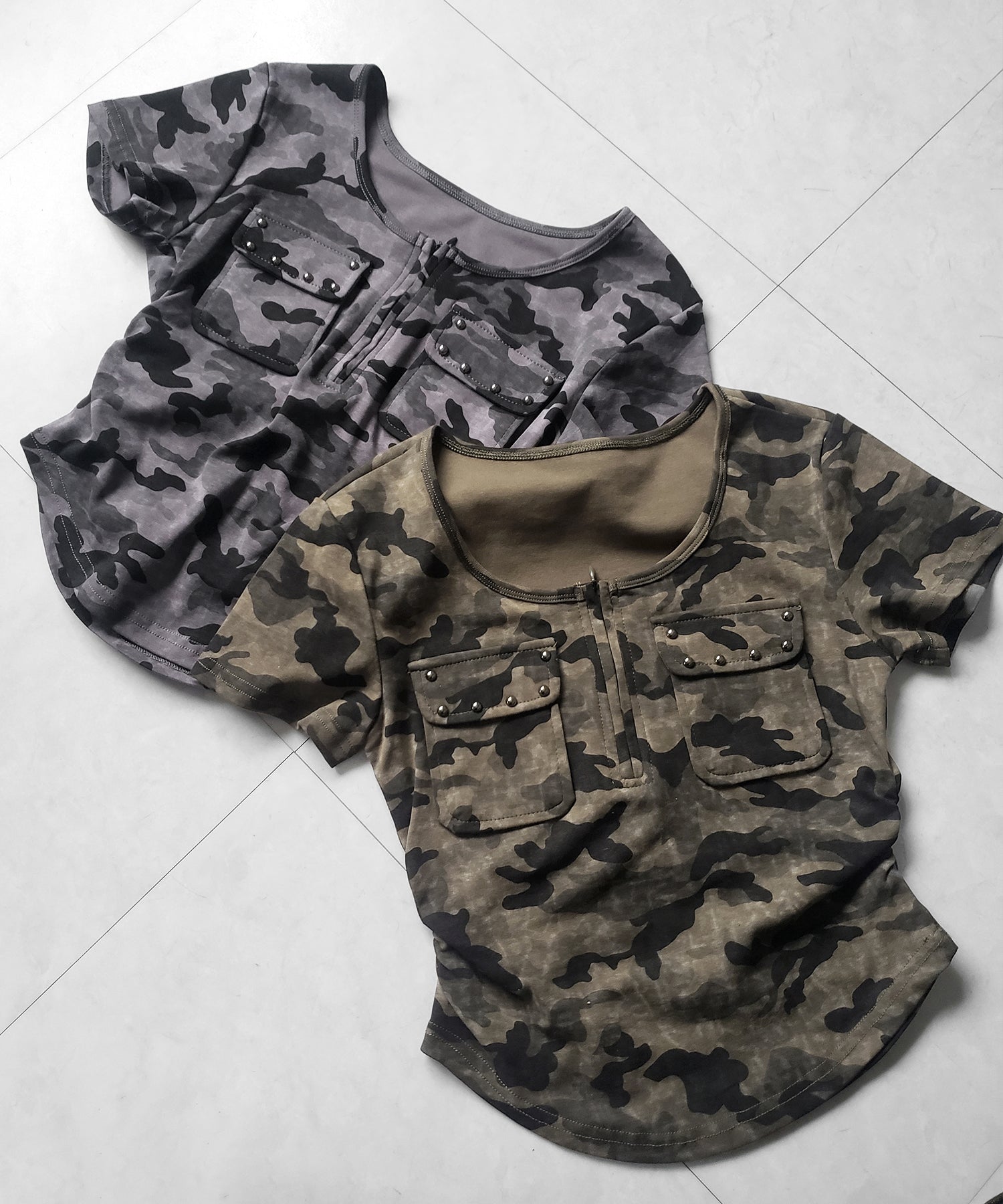 ヴィンテージカモフラアウトポケットジップ半袖Tシャツ ／ vintage camouflage out pocket zip short sleeve T-shirt