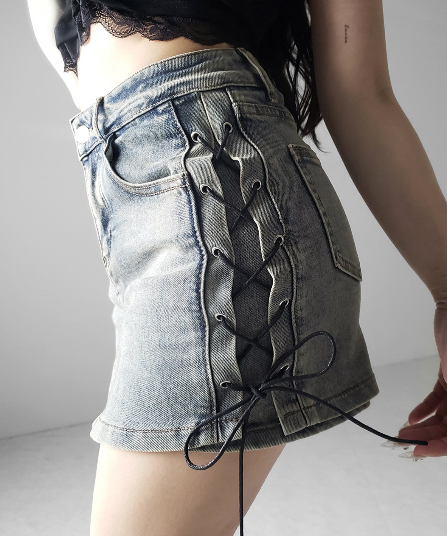 レースアップストレッチデニムミニスカパン ／ lace up stretch denim mini skirt pants
