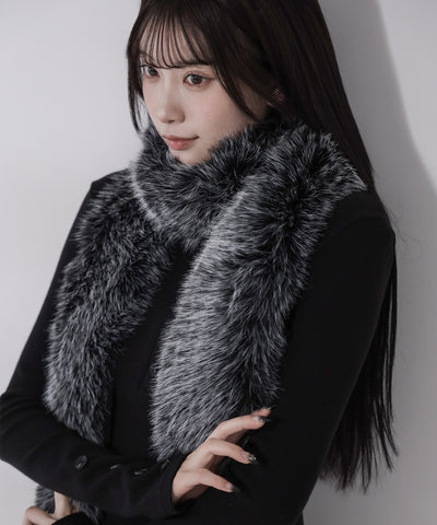 フェイクファーボリュームロングマフラー ／ fake fur volume long muffler