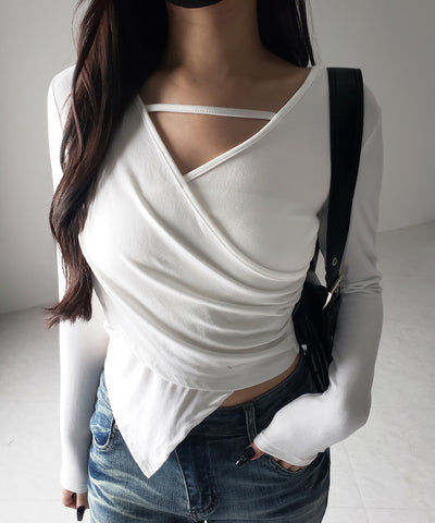 【 ３color 】ラインストラップギャザークロスレイヤードトップス ／ line strap gather cross layered Tops