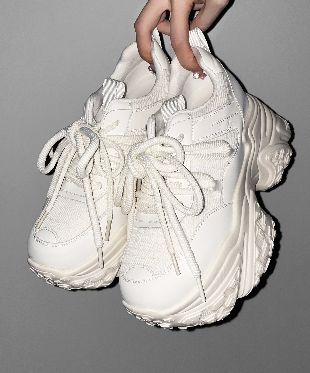 【 +10.5cm盛れ 】レースアップ厚底スニーカー ／ +10.5cm lace-up platform sneakers