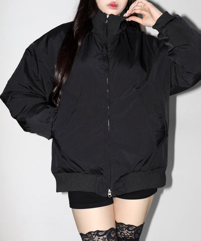 ダブルジップスタンドカラー中綿オーバーブルゾン ／ Double-zip stand-collar padded overblouson