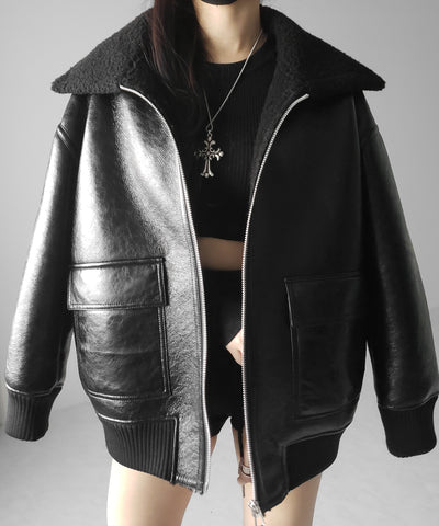 アウトポケットヴィンテージレザーボアムートンオーバージャケット ／ outpocket vintage fake leather boa mouton over jacket