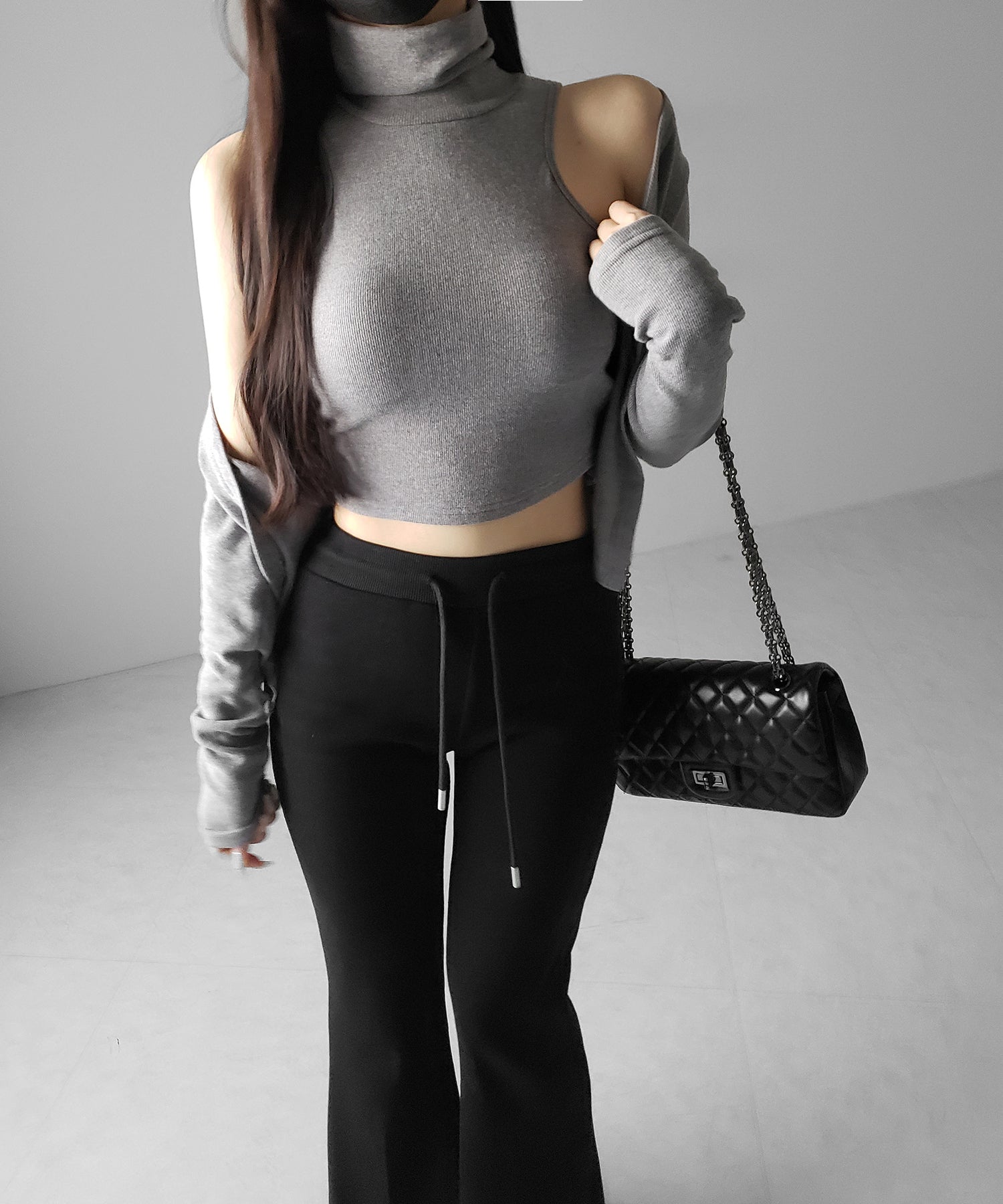 【 裏微起毛 ／ 2点セット 】ハイネックノースリーブトップス ＋ ショートカーディガン SET ／ high neck nosleeve tops + short cardigan SET