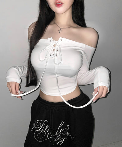 【 クロスネックにできる2WAY 】フロントレースアップオフショルショートトップス ／ 2WAY front laceup offShoulder short tops