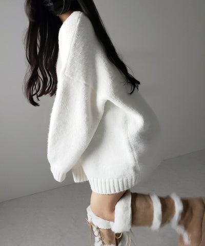 オーバーサイズフラッフィーニットプルオーバー ／ oversize fluffy knit pullover