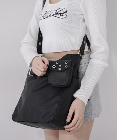 【 A4収納可 】ミニポーチ付きスタッズベルトヴィンテージフェイクレザーショルダーバッグ ／ mini poach SET studs belt vintage fake leather shoulder bag