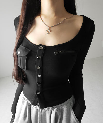 アウトポケットスクエアネック長袖スリムTシャツ ／Out pocket square neck long sleeve slim T-shirt