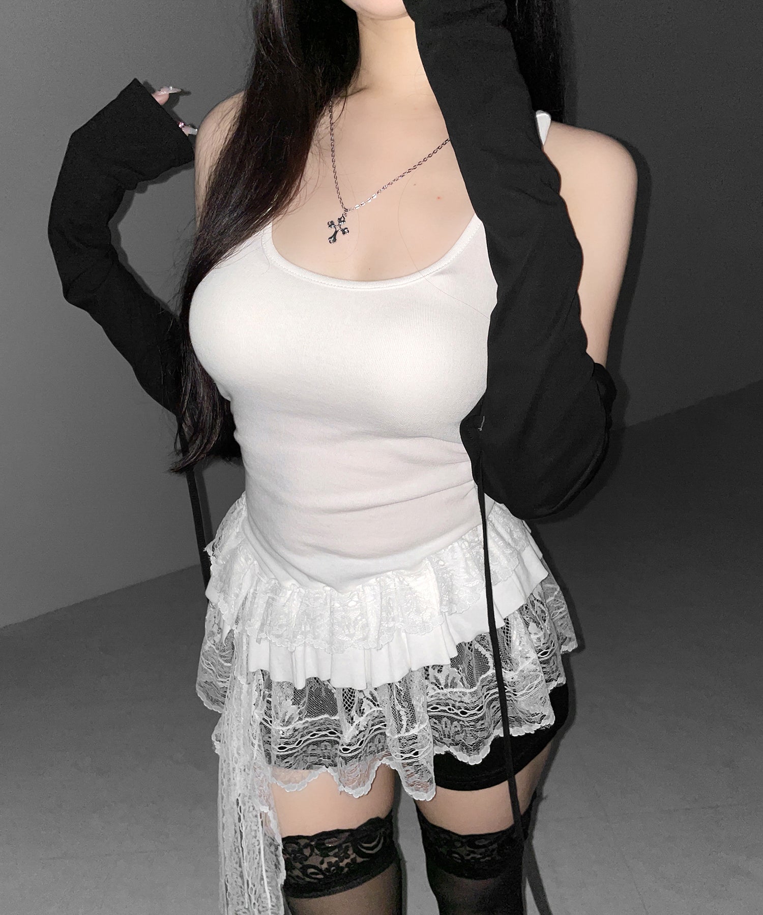 レースフリルアシンメトリータンクトップ ／lace frill asymmetry tank top
