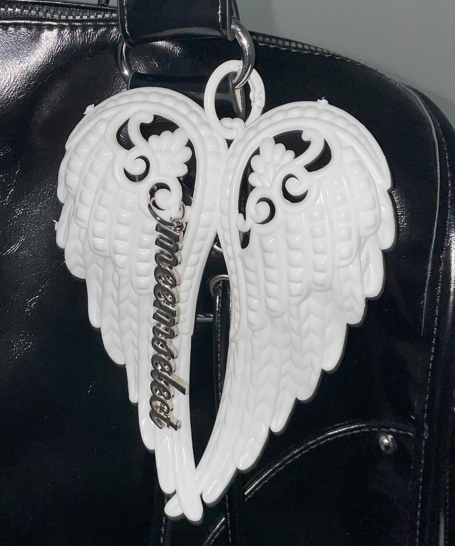 エンジェルウィングロゴチャーム ／angel wing logo charm