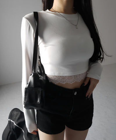 【 裏起毛 】裾レースドッキングショートＴシャツ ／ hem lace docking short Tee