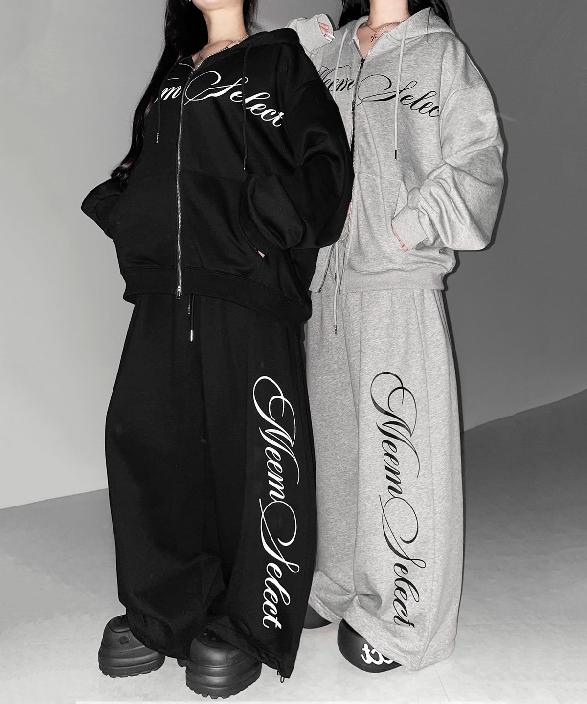 【 セットアップ可能 】レタリングロゴプリントワイドスウェットパンツ ／ lettering logo print wide sweat pants