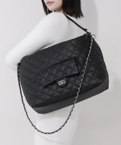 【 ショルダーストラップ付き２WAY 】キルティングスクエアトートショルダーバッグ / quilted square tote shoulder bag