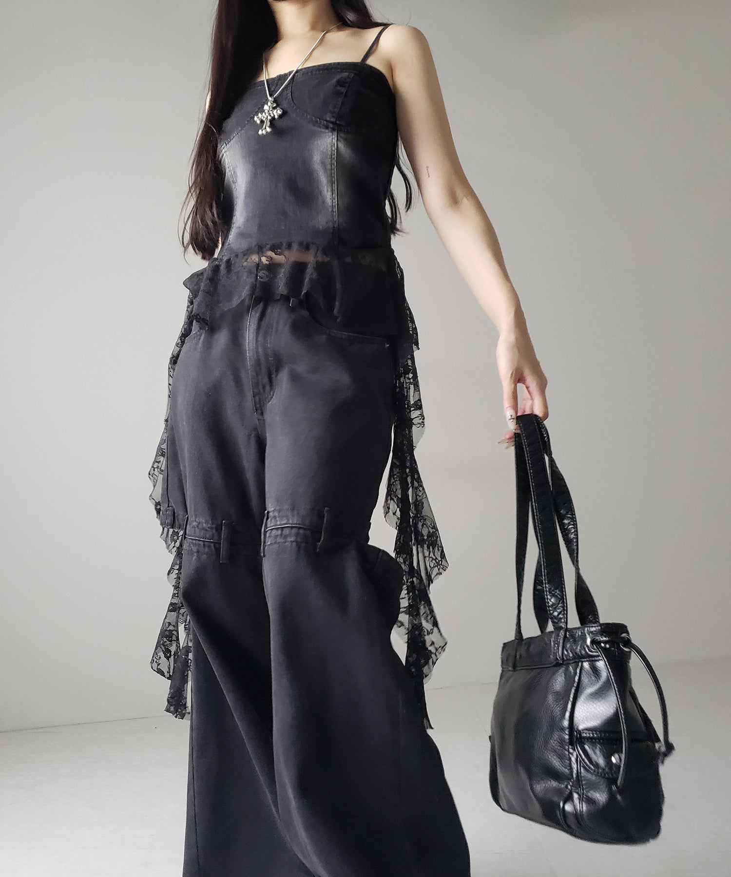 【美品】FRAY I.D フレイアイディー　デニムビスチェベルト フレイアイディー デニムビスチェベルト 西野カナ着用 完売商品