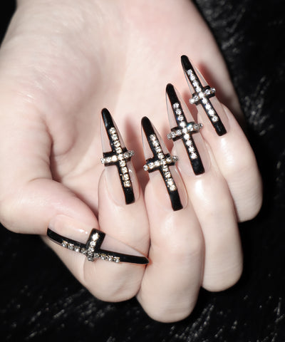 シルバーストーンクロスラインブラックシアースティレットネイルチップ／silverstone cross line black sheer stiletto nail tips