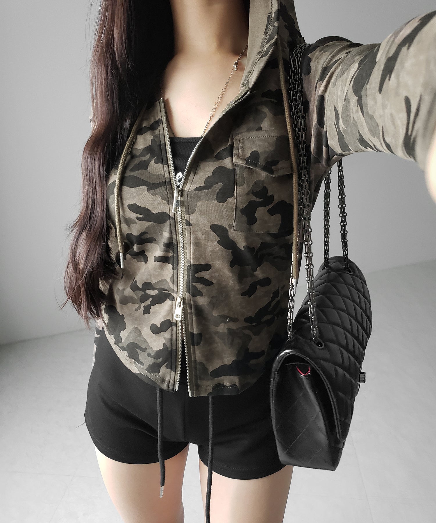 ヴィンテージカモフラダブルジップカットパーカー ／ vintage camouflage double zip cut hoodie