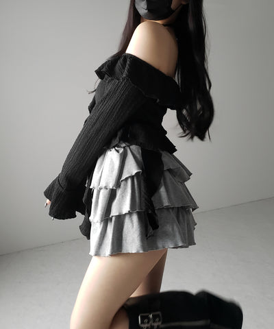 【 ２color 】クロスストラップリボンオフショルダーフリルブラウス ／ cross strap ribbon off shoulder frill blouse