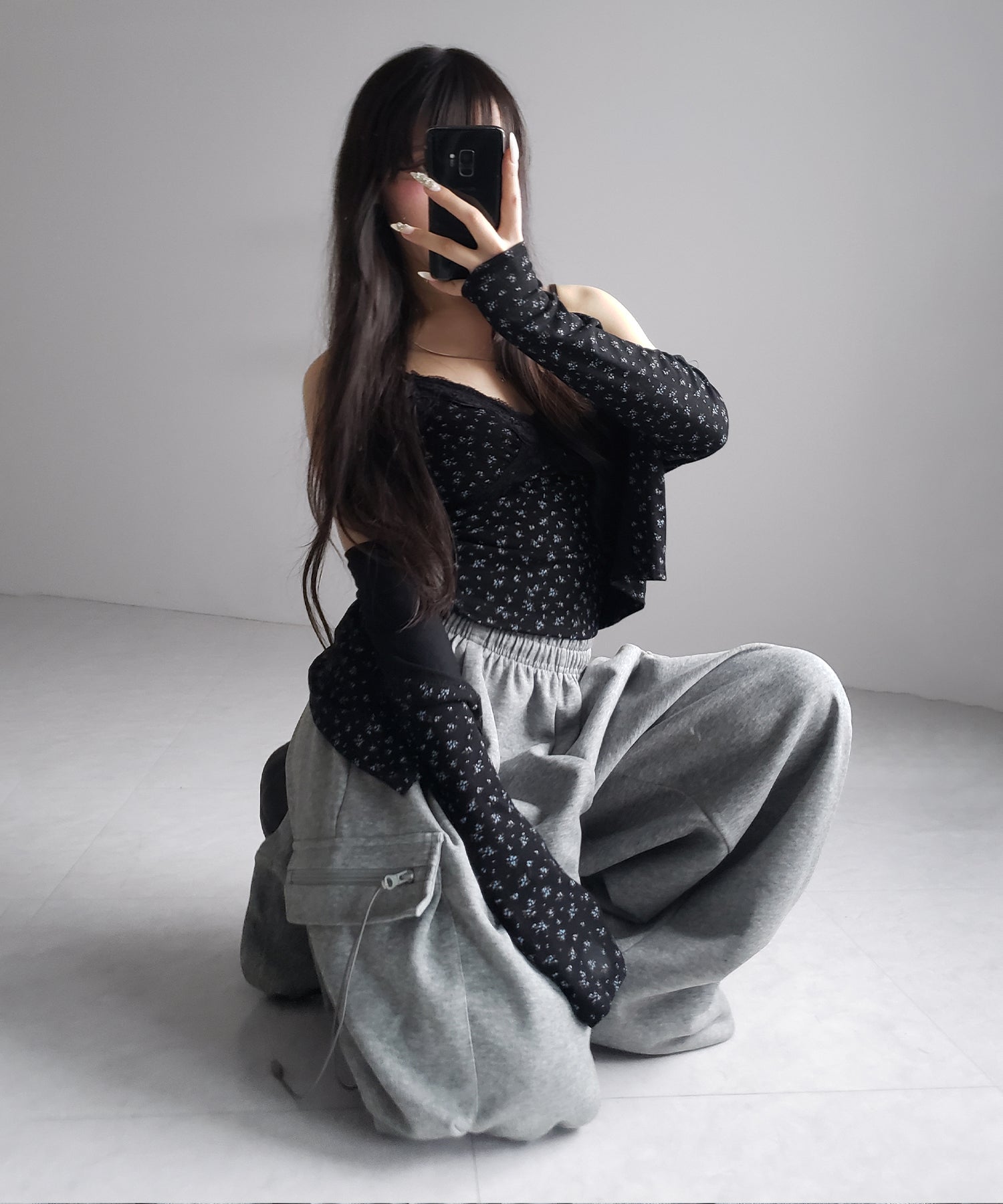 【 ２点セット 】小花柄レースキャミソール ＋ カーディガン SET ／ （ 2piece SET ）Floral lace camisole + cardigan SET