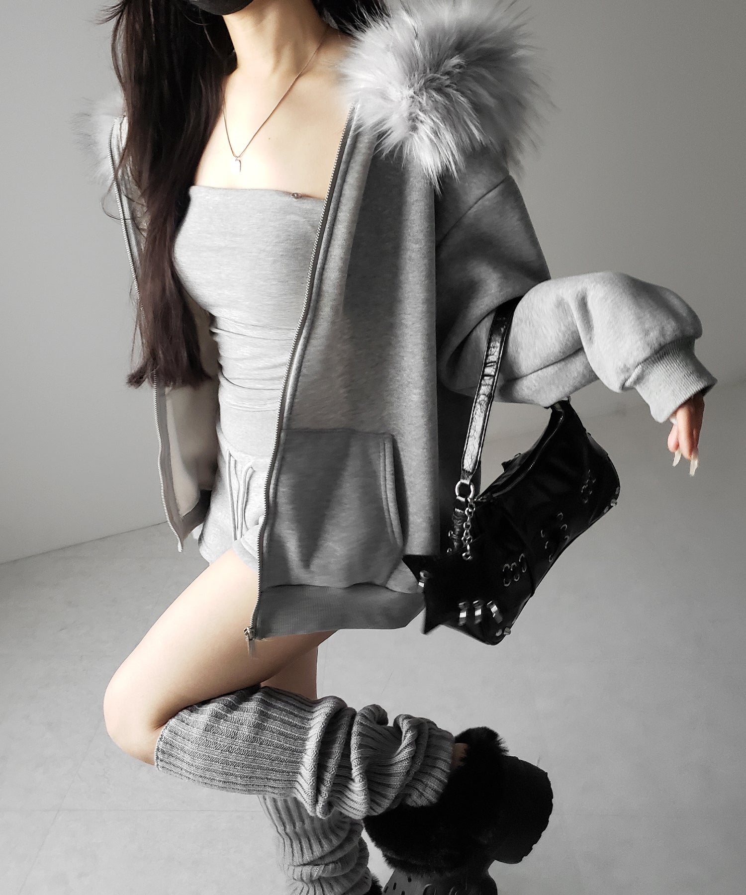 【 セットアップ 】裏起毛ファーフードオーバージップパーカー＆スウェットショートパンツ ／ Urakimo fur over zip hoodie ＆ sweat short pants SETUP