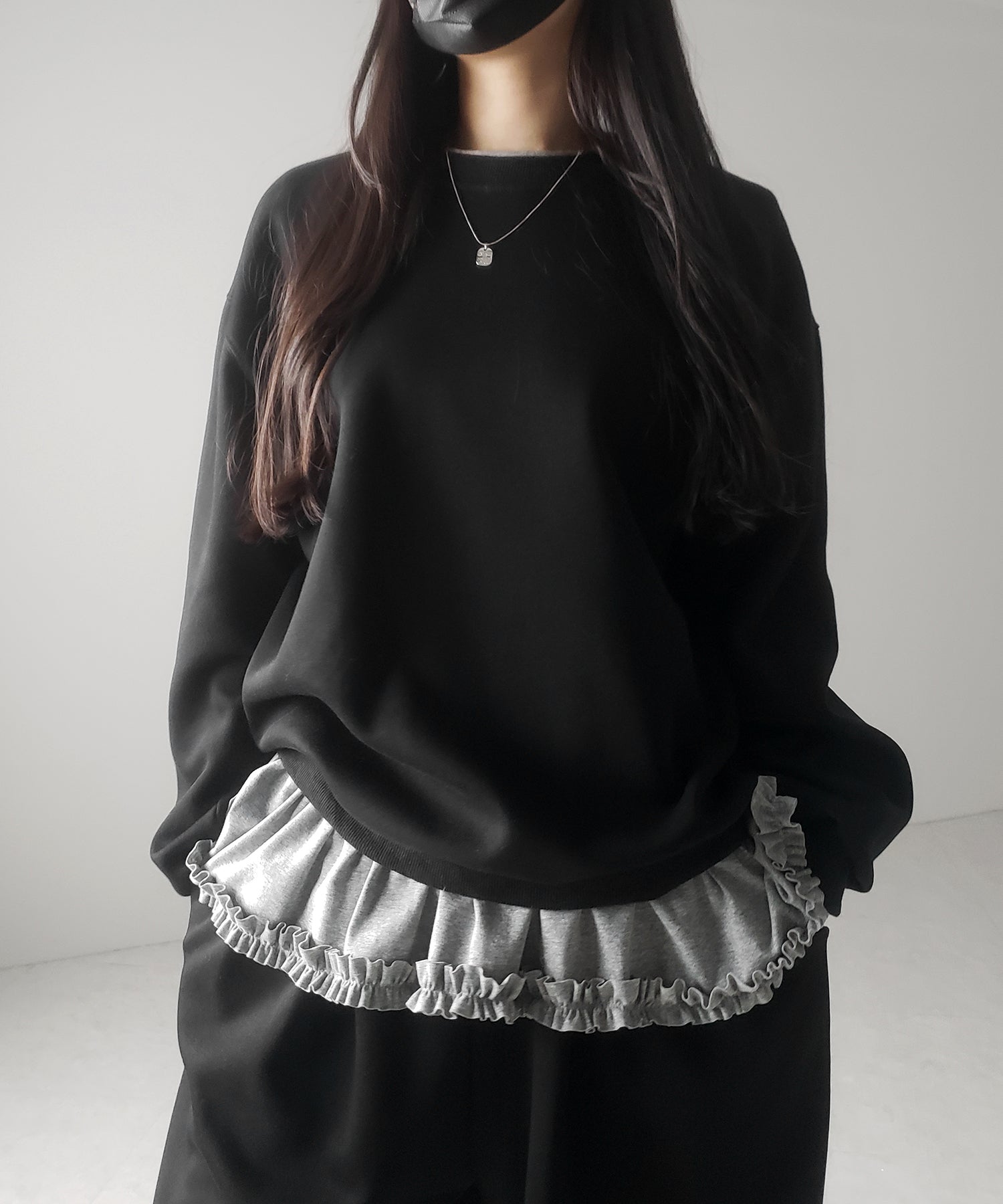 【 ３color 】裾フリルレイヤード長袖トップス ／ hem frill layered long sleeve tops