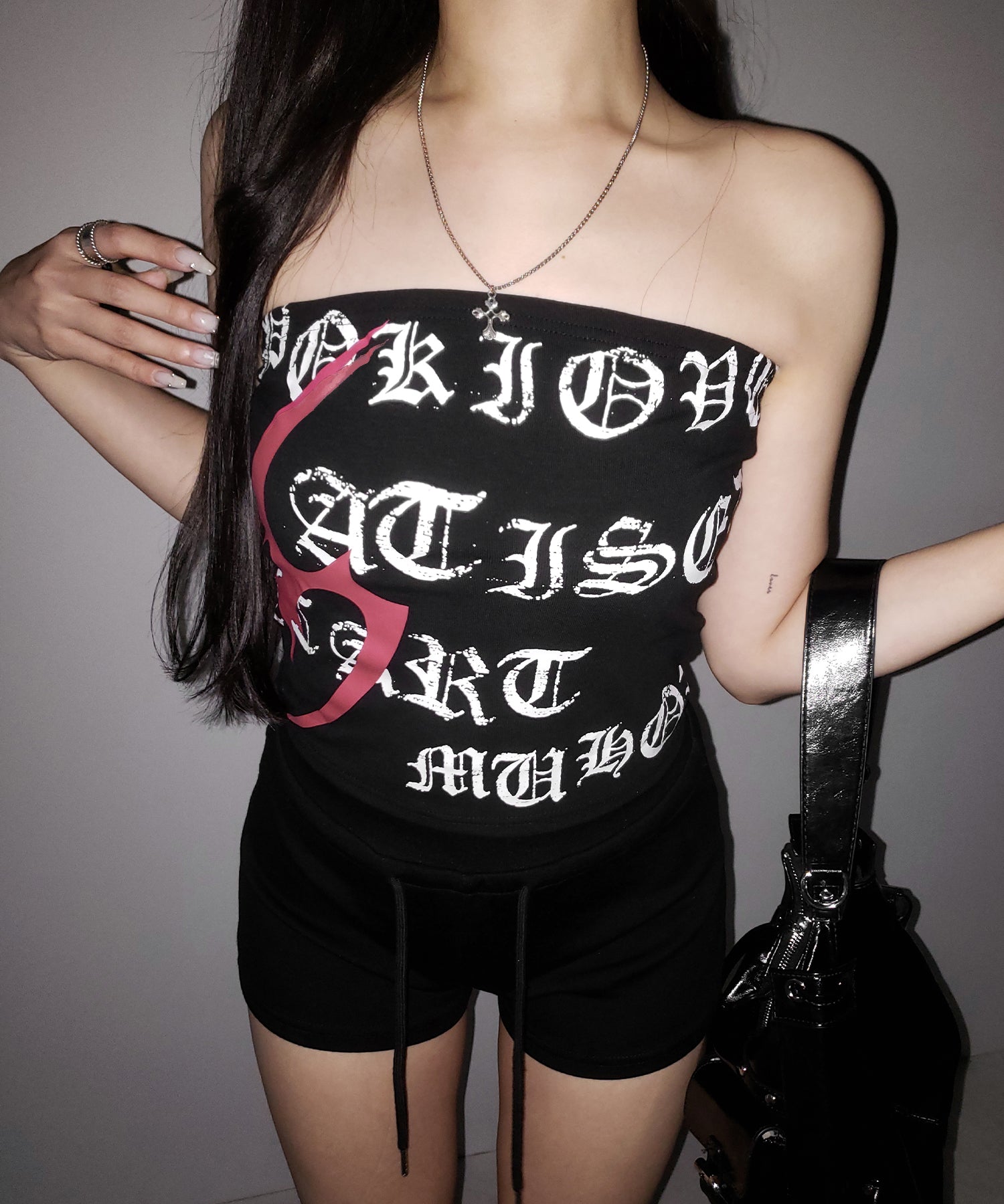 グランジロゴチューブベアトップ ／ grunge logo tube bare top