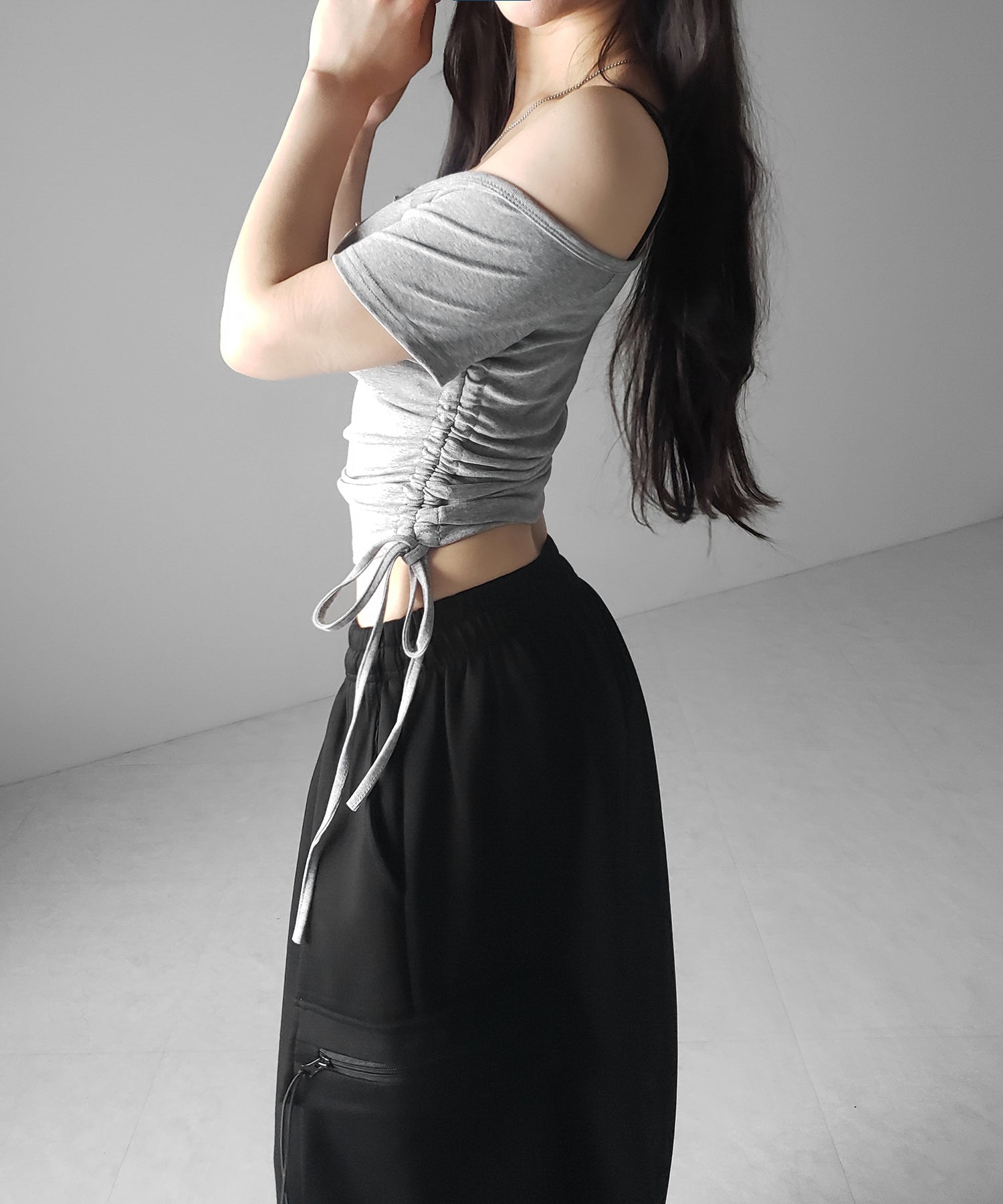 【 ２点セット 】ヘンリーネックサイドリボン半袖ぴちＴシャツ ／ Henley neck side ribbon short-sleeve pichi T-shirt