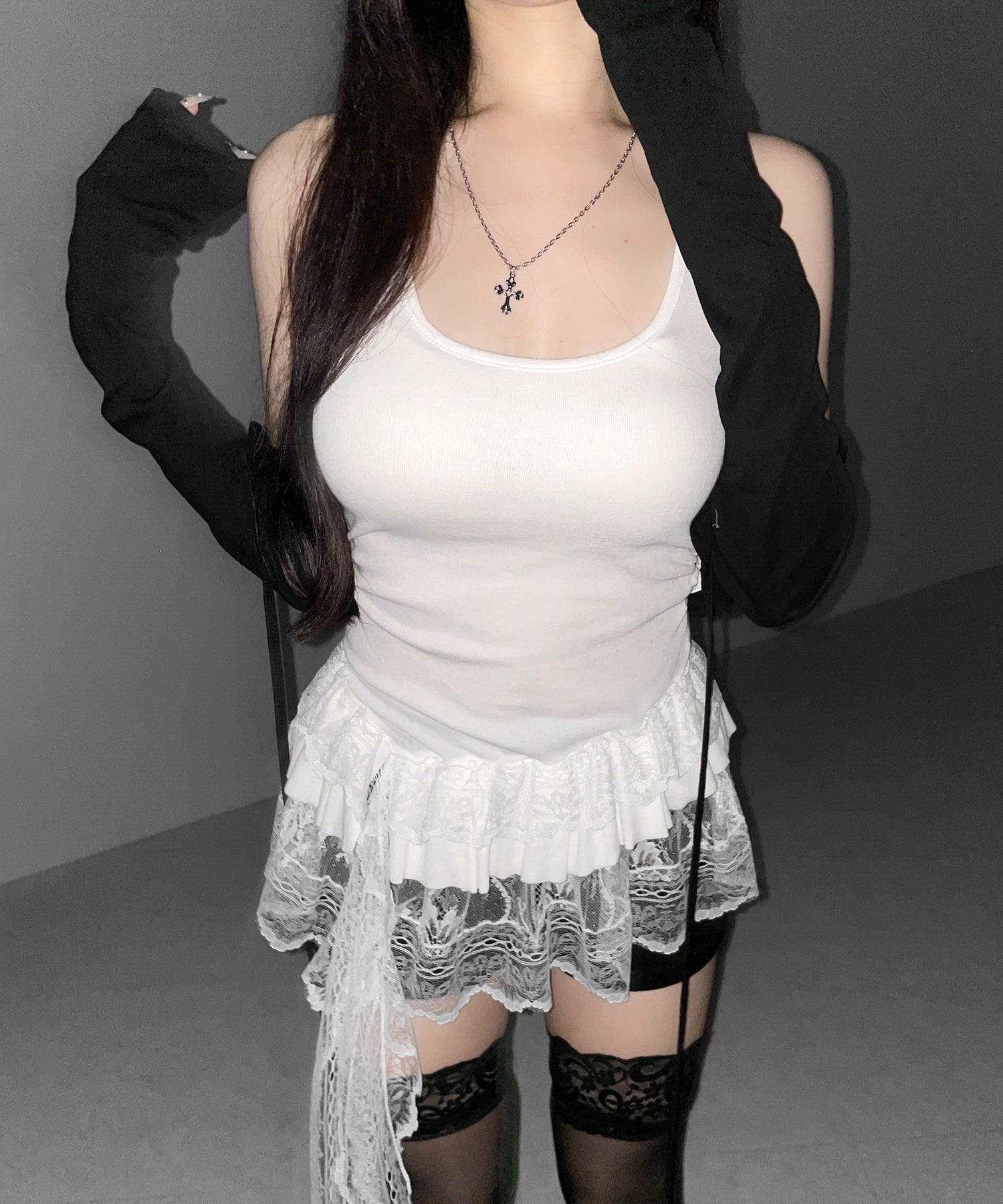 レースフリルアシンメトリータンクトップ ／lace frill asymmetry tank top