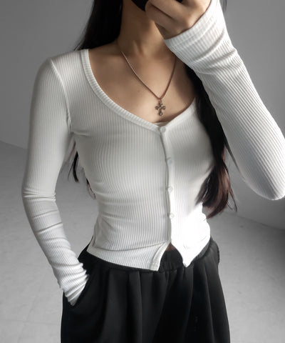 【 裏微起毛 】フロントボタンタイトリブカットソートップス ／ front button tight ribbed cutsew tops