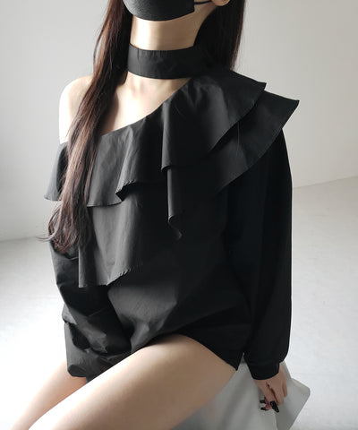 【 ２color 】チョーカーフリルワンショルダーブラウス ／ choker frill one shoulder blouse