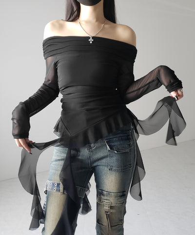 【 ２color 】アシンメトリーフリルオフショルシアートップス ／ asymmetrical frill off-shoulder sheer tops