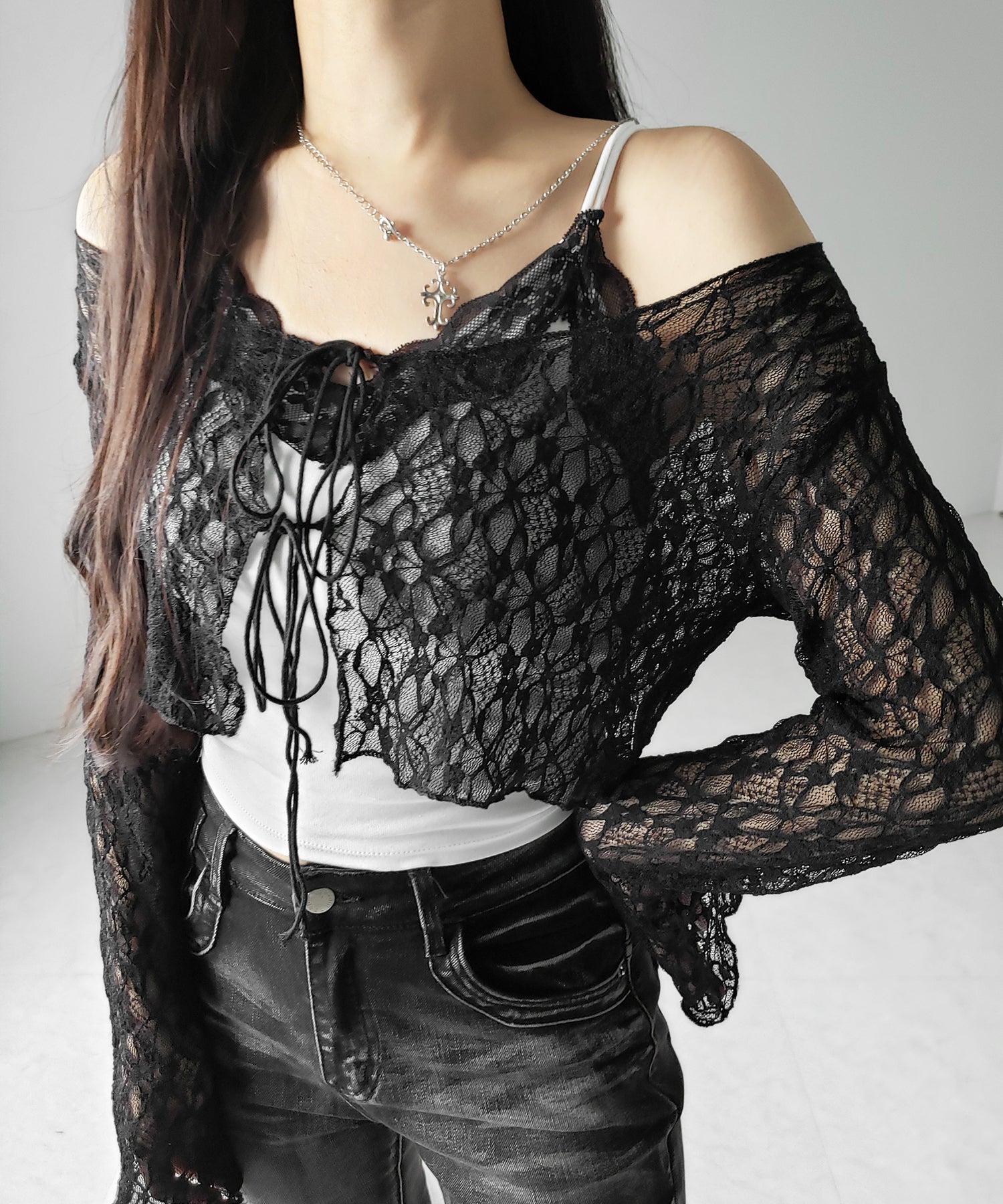 【 ２color 】ダブルストラップリボンショートレースカーディガン ／double strap ribbon short lace cardigan