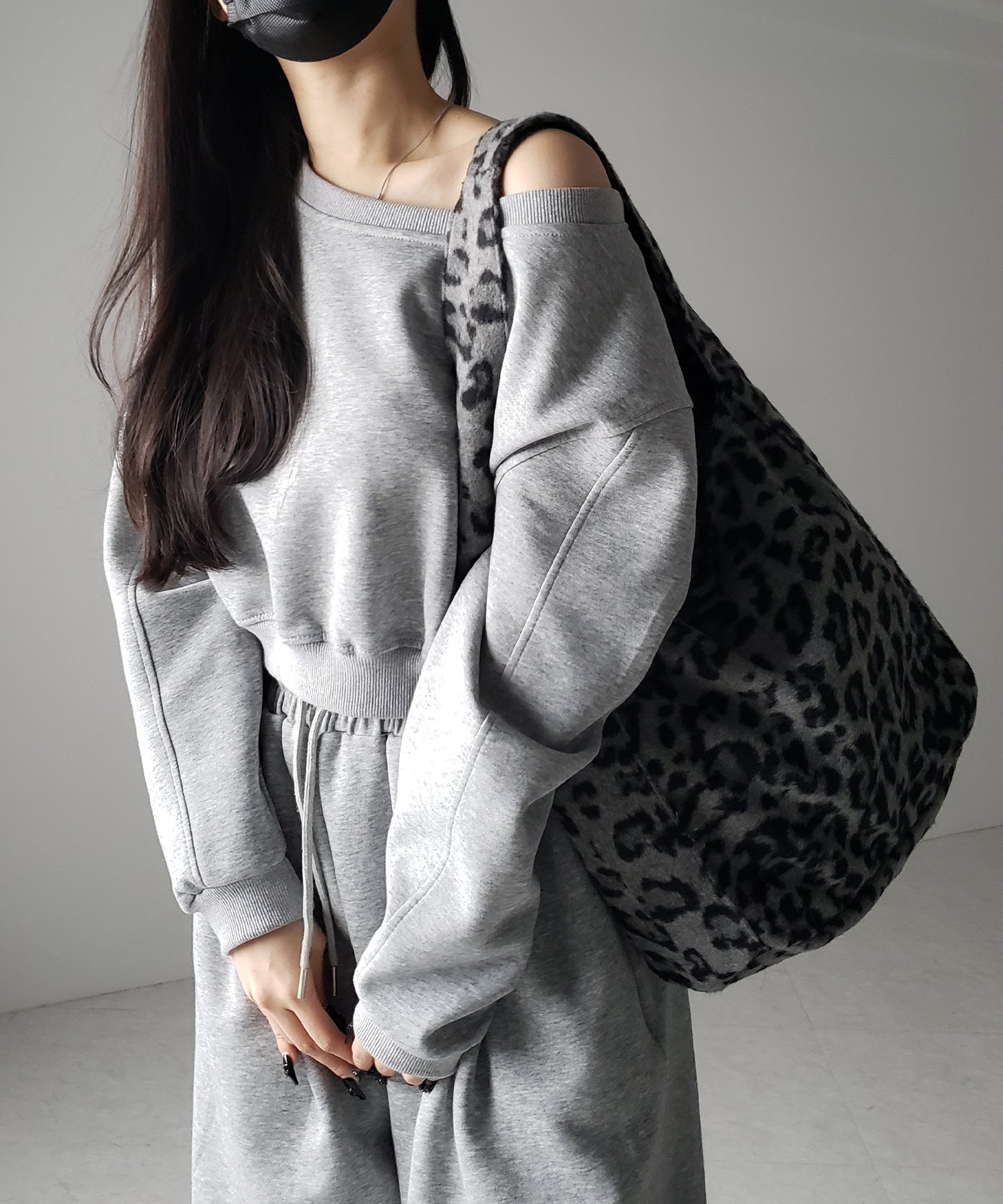 【 ２color 】レオパードワンハンドルショルダートートバッグ ／ leopard onehandle shoulder tote bag