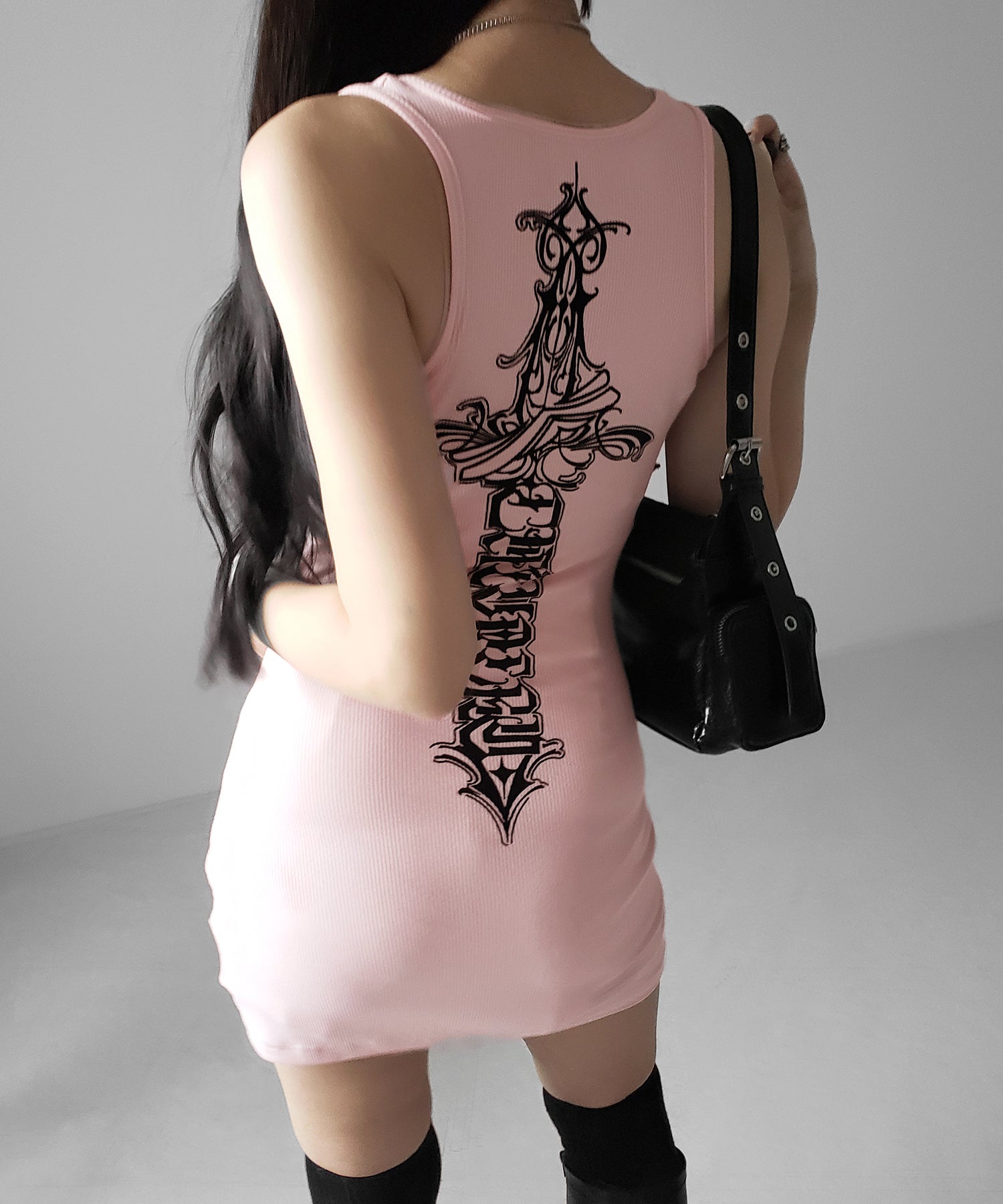 【 新色ピンク追加！】グランジロゴバッククロスタンクトップミニワンピ ／ grunge logo back cross tanktop mini onepiece