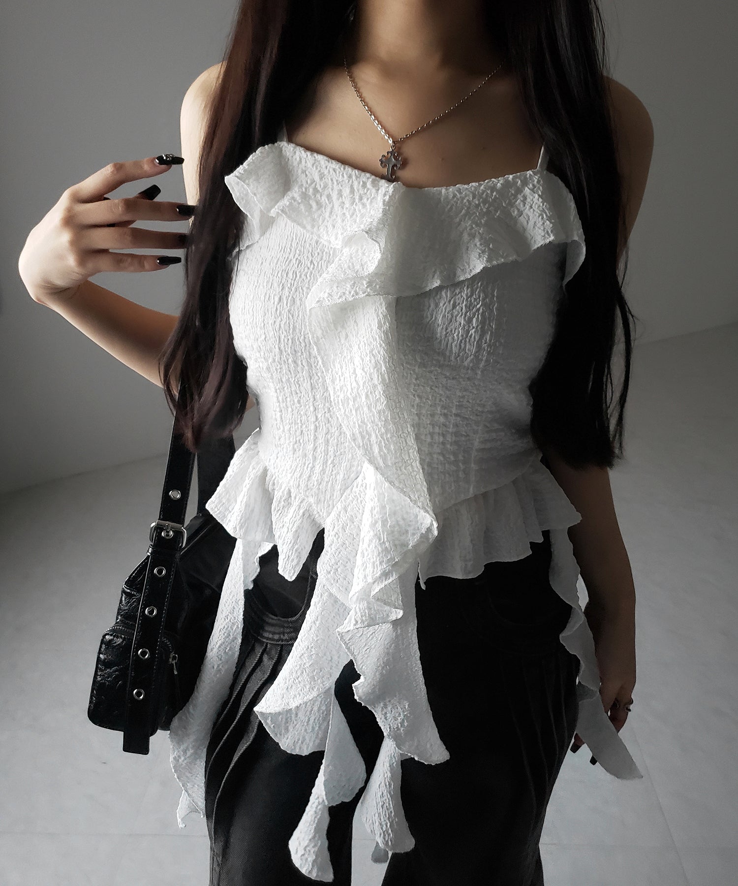 【 ２color 】ラッフルフリルレイヤードビスチェキャミソール ／ ruffle frill layered bustier camisole